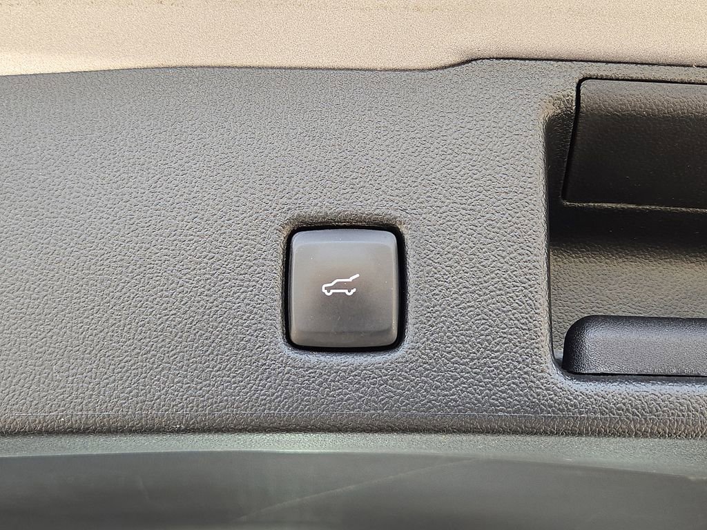 Used 2023 Ford Escape Active image 15