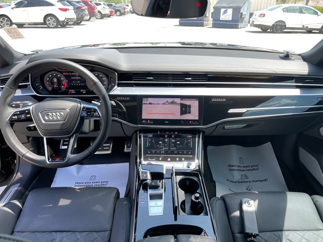 Used 2023 Audi S8 AWD/4WD image 22