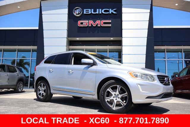 Used 2015 Volvo XC60 T6 AWD/4WD image 1
