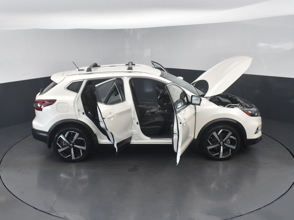 Used 2022 Nissan Rogue Sport SL image 26