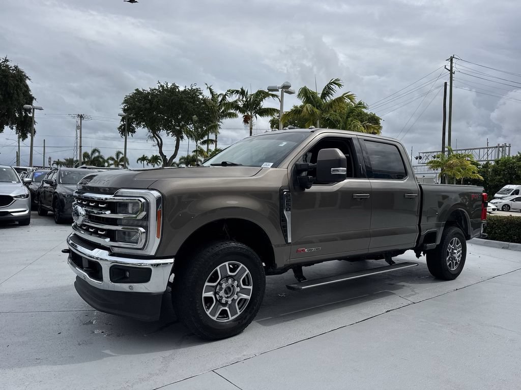 Used 2023 Ford F250 Lariat w/ Lariat Ultimate Package AWD/4WD image 28
