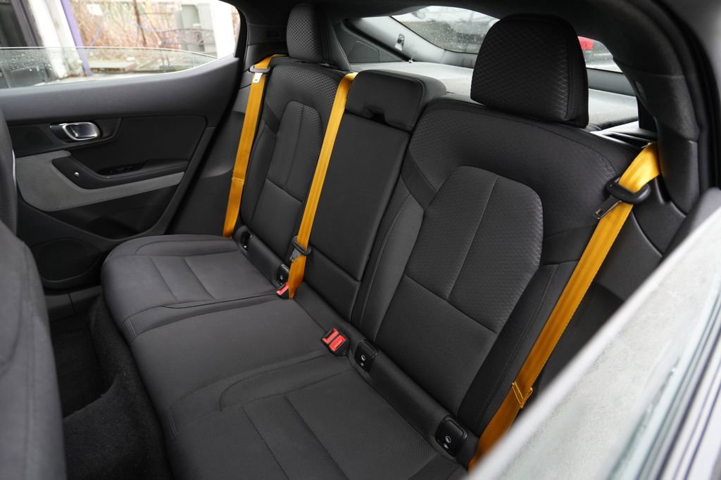 Used 2022 Polestar Polestar 2 w/ Performance Package image 18