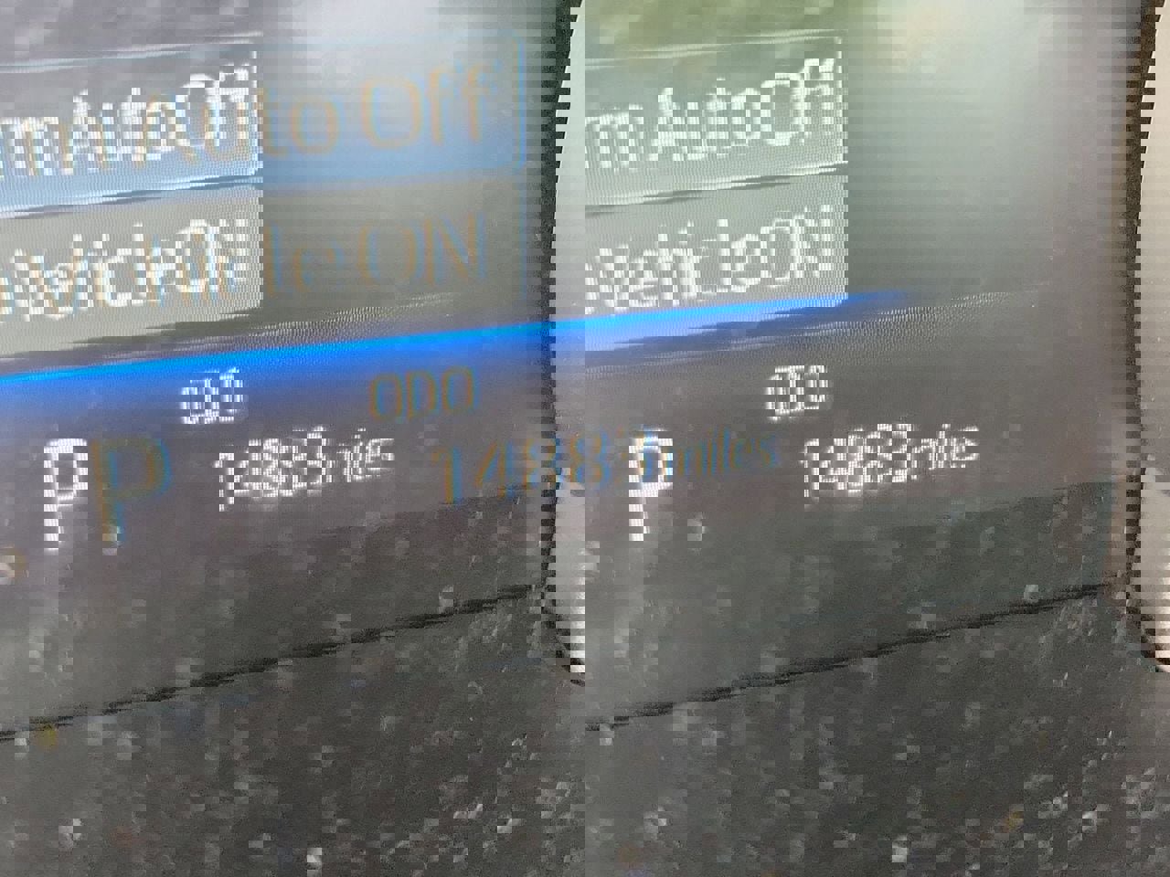 Used 2025 Toyota Highlander LE image 23