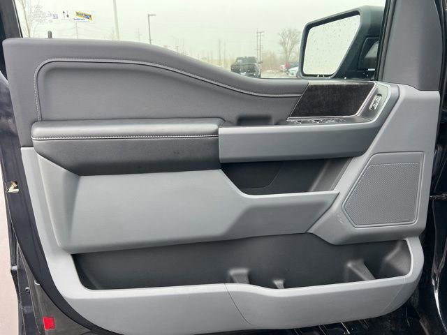 Used 2022 Ford F150 XLT w/ Equipment Group 302A High image 16