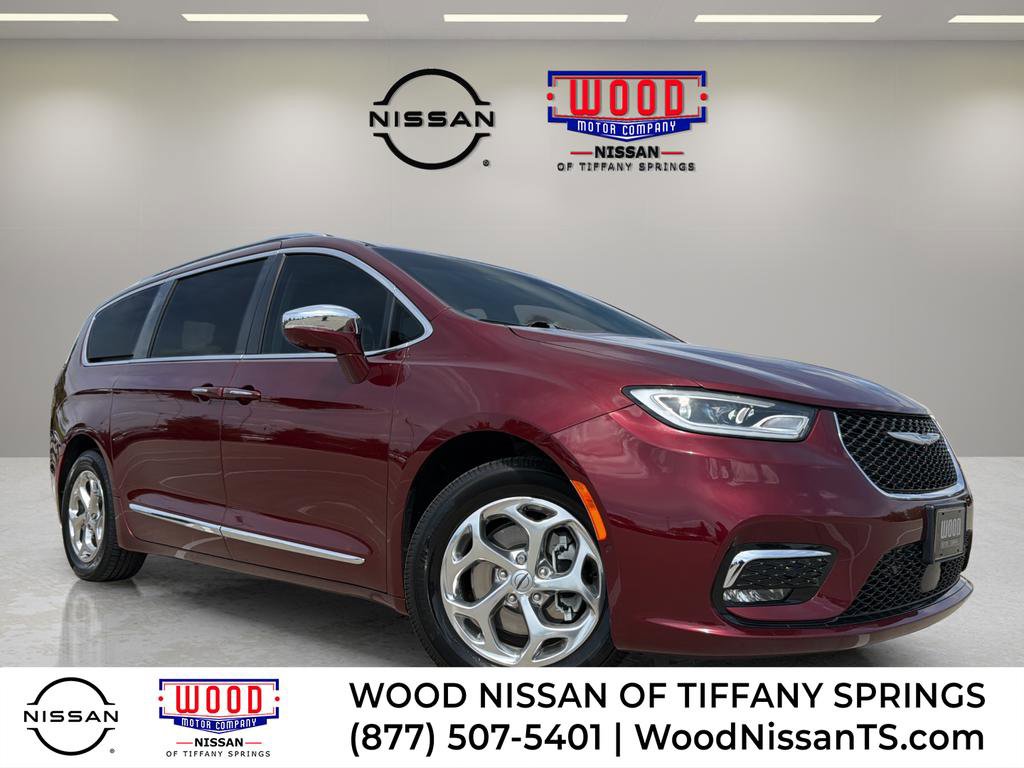 Used 2021 Chrysler Pacifica Limited w/ Uconnect Theater Family Group FWD image 1