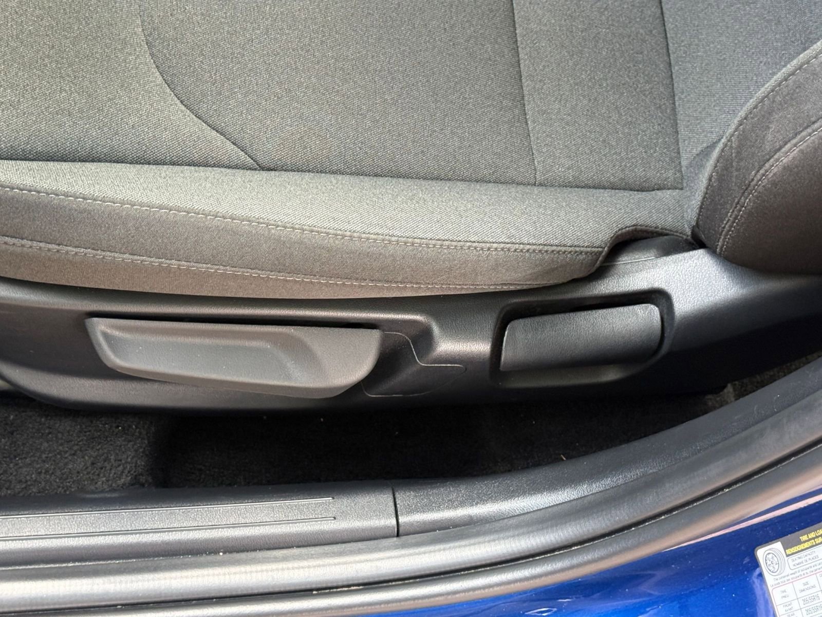 Used 2025 Kia K4 LXS image 23