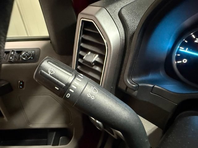 Used 2019 Ford F150 XLT w/ Equipment Group 302A Luxury AWD/4WD image 34