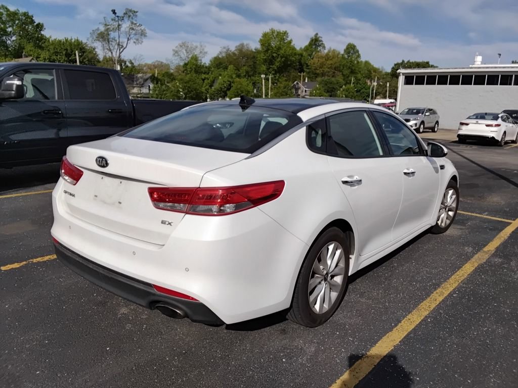 Used 2016 Kia Optima EX w/ Premium Package FWD image 7
