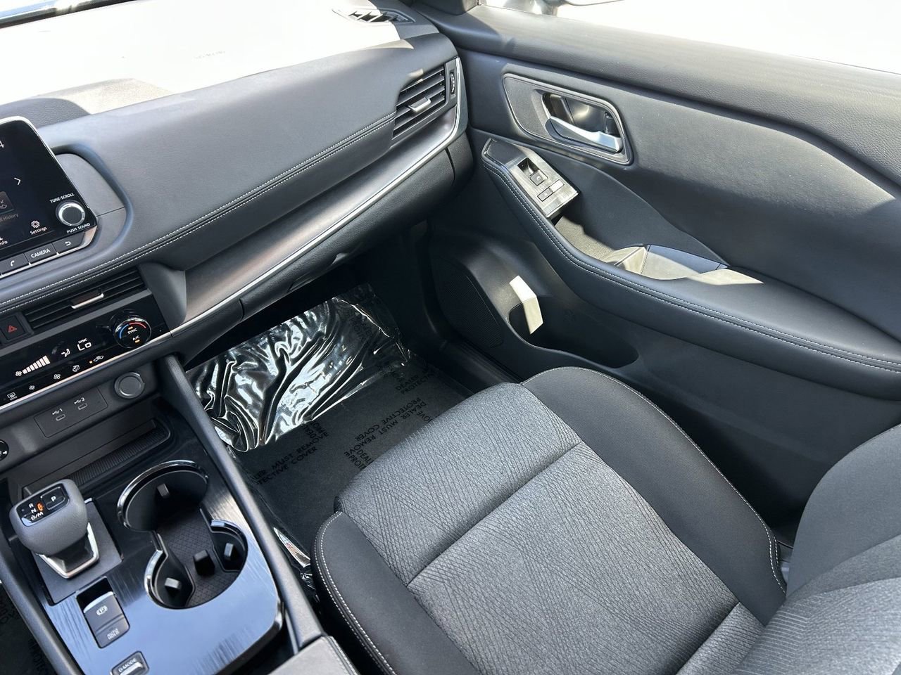 Certified 2026 Nissan Rogue SV image 18