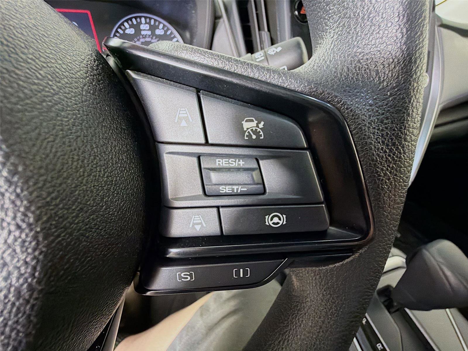 Used 2025 Subaru Crosstrek 2.0i Premium AWD/4WD image 41