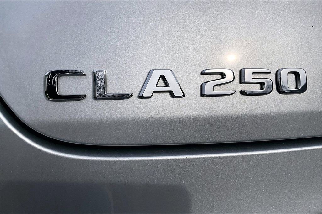 Certified 2023 Mercedes-Benz CLA 250 4MATIC image 33