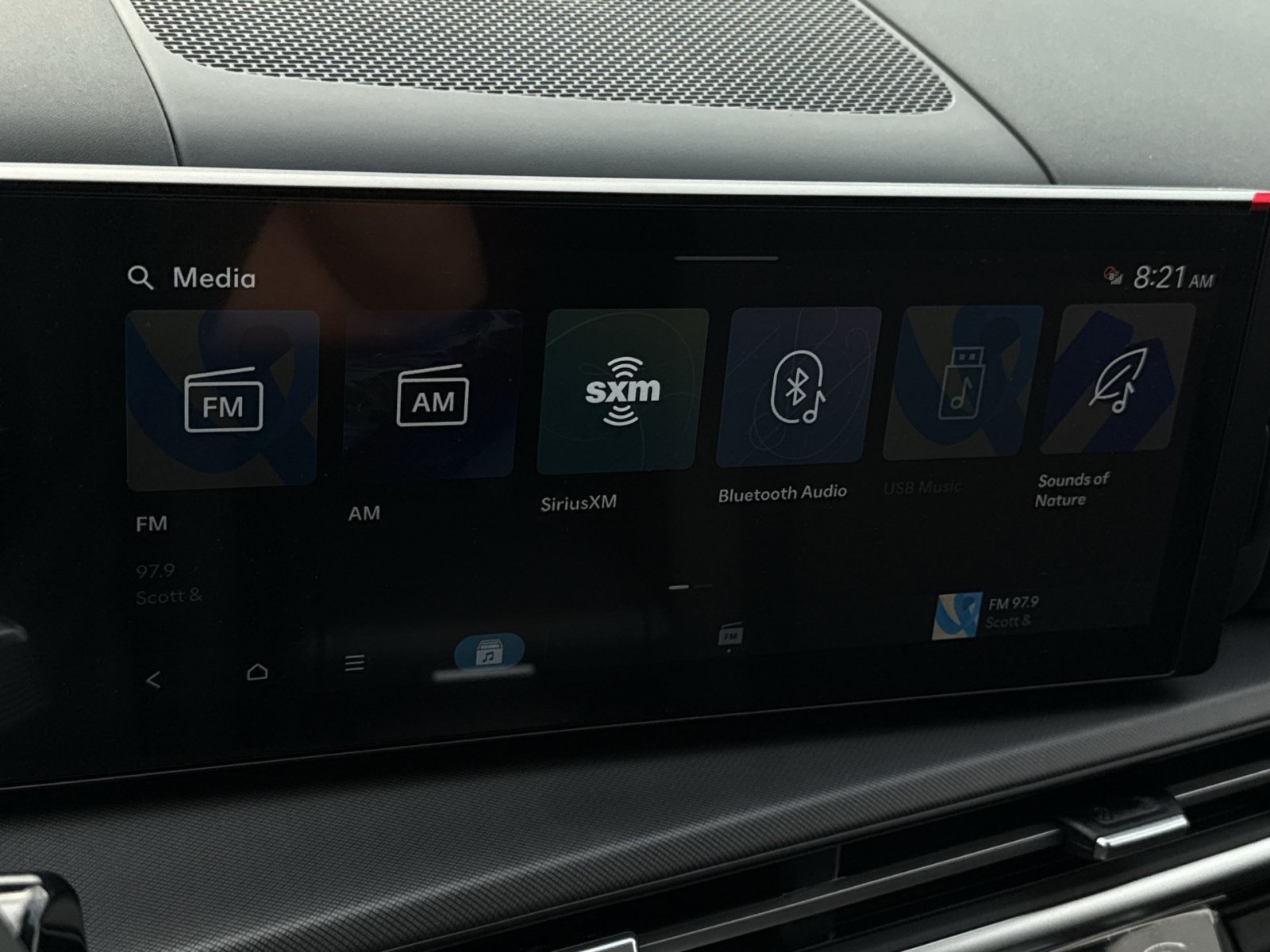 New 2027 Hyundai Santa Fe SE AWD/4WD image 18