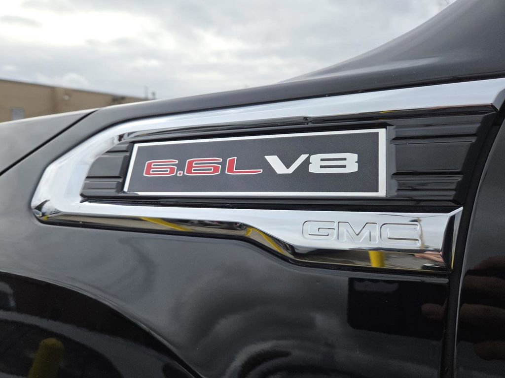 Used 2022 GMC Sierra 2500 SLT w/ SLT Premium Package image 13