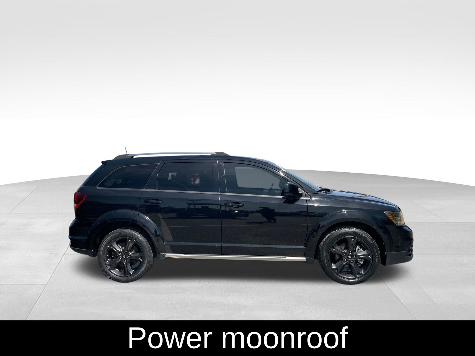 Used 2020 Dodge Journey Crossroad video 4