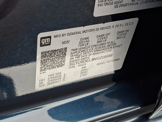Used 2022 GMC Sierra 1500 SLT w/ SLT Premium Plus Package AWD/4WD image 32