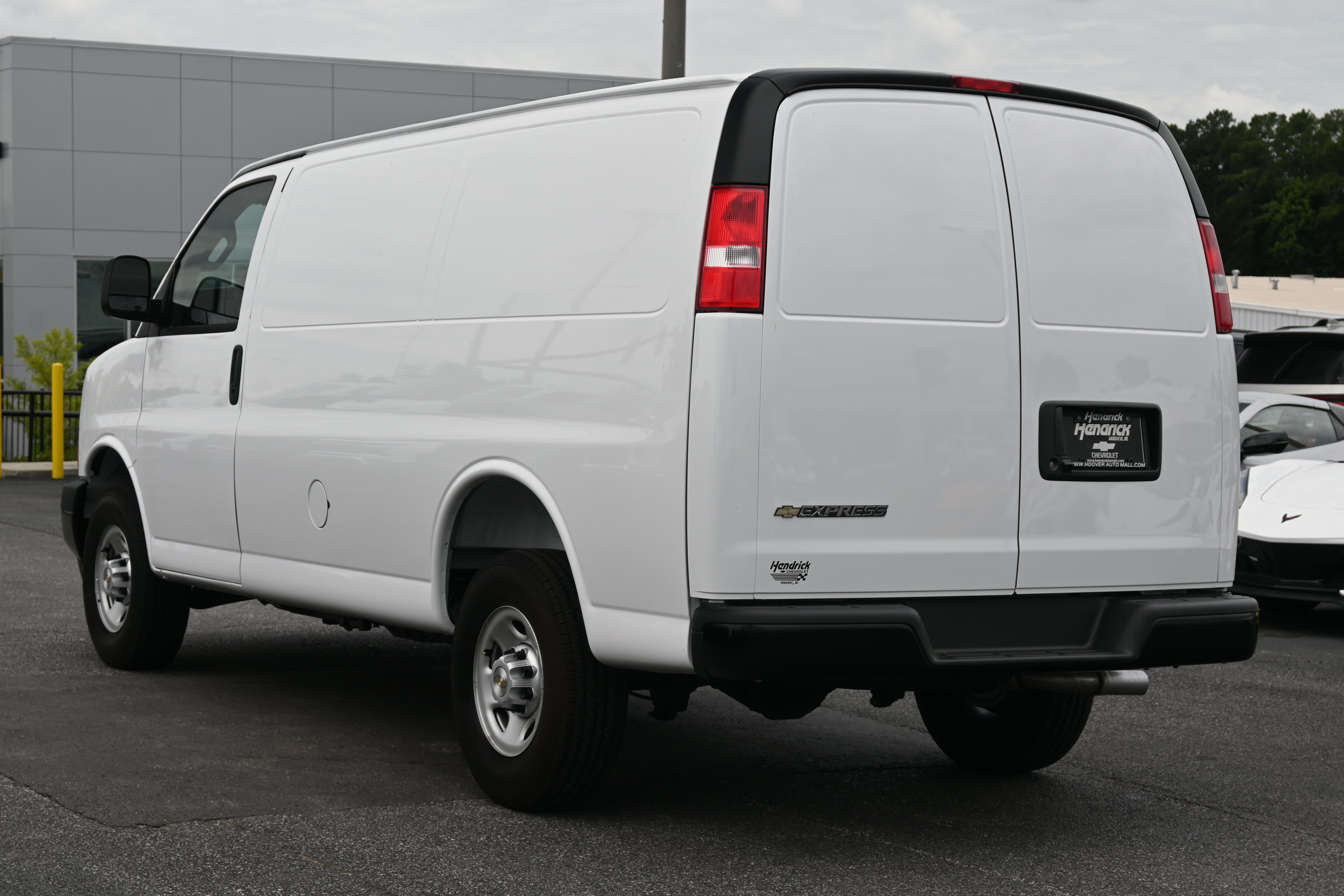 New 2025 Chevrolet Express 2500 w/ Driver Convenience Package RWD image 8