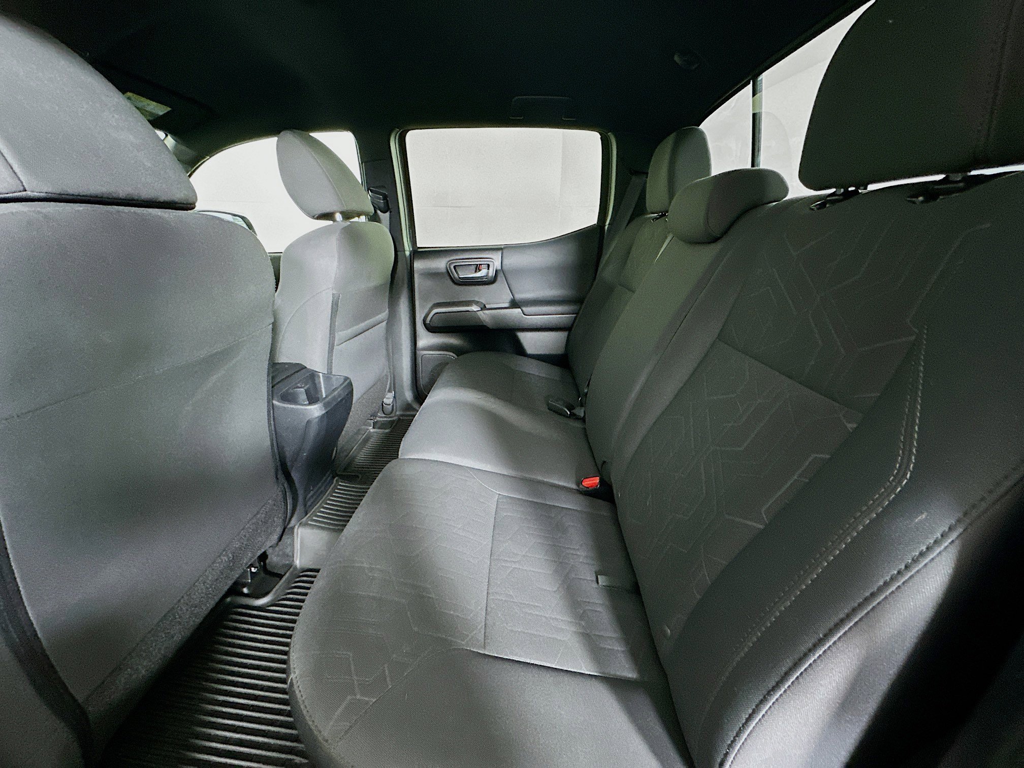 Used 2019 Toyota Tacoma TRD Off-Road w/ Four Season Floor Mat Package image 26