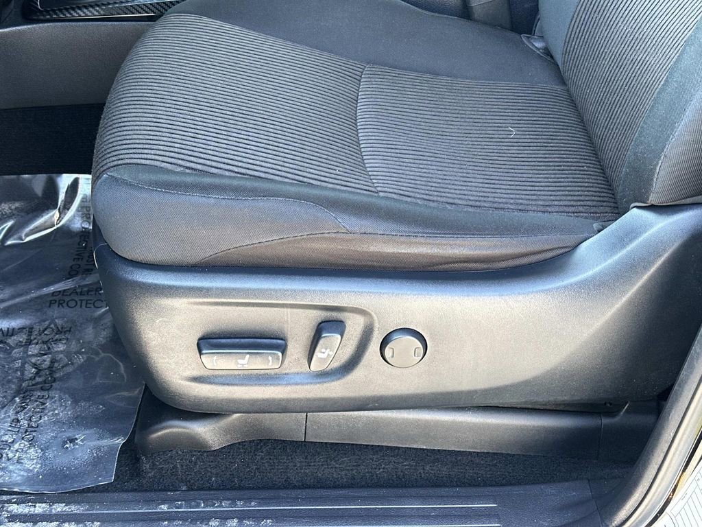 Used 2024 Toyota 4Runner TRD Off-Road image 25