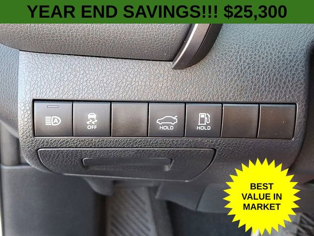 Used 2022 Toyota Camry XSE image 30
