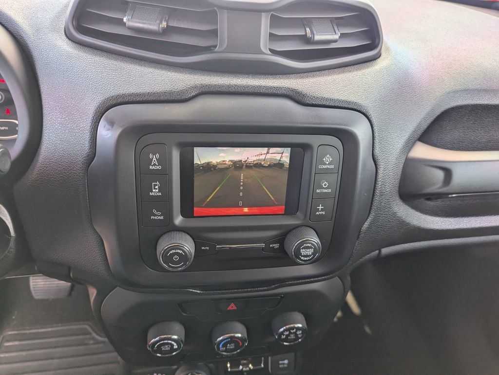 Used 2019 Jeep Renegade Sport w/ Sport Appearance Group image 15