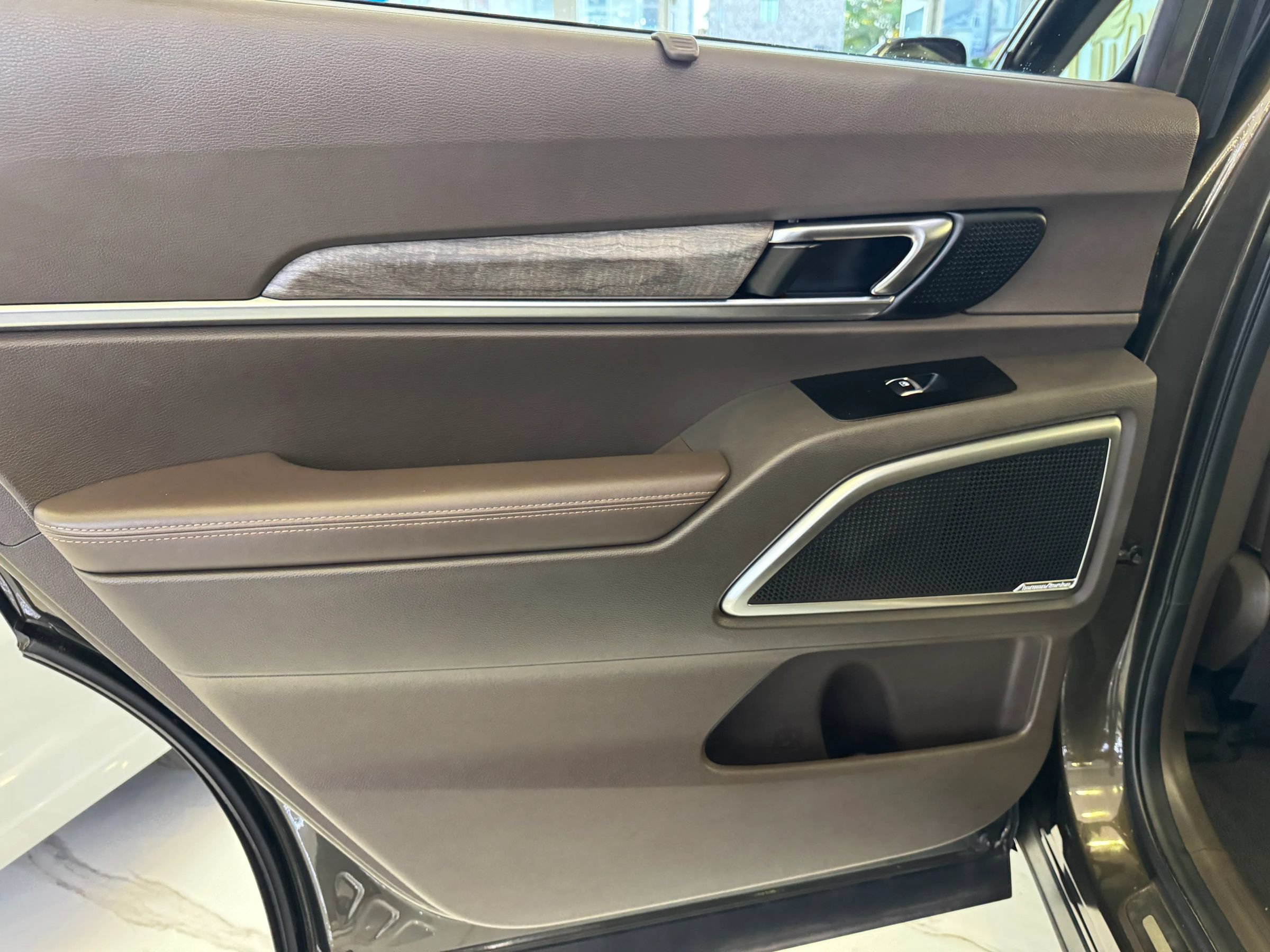 Used 2020 Kia Telluride SX AWD/4WD image 24