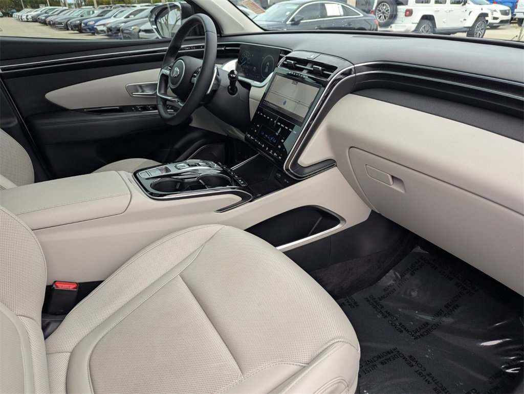 Used 2023 Hyundai Tucson Limited image 9