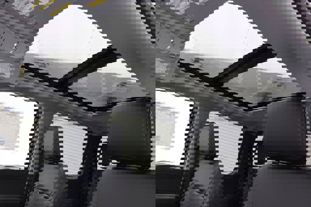 New 2026 Ford F250 Lariat image 19