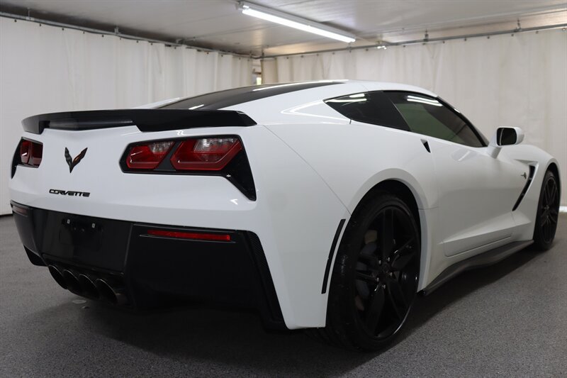 Used 2019 Chevrolet Corvette Stingray Coupe w/ Carbon Flash Badge Package RWD image 6