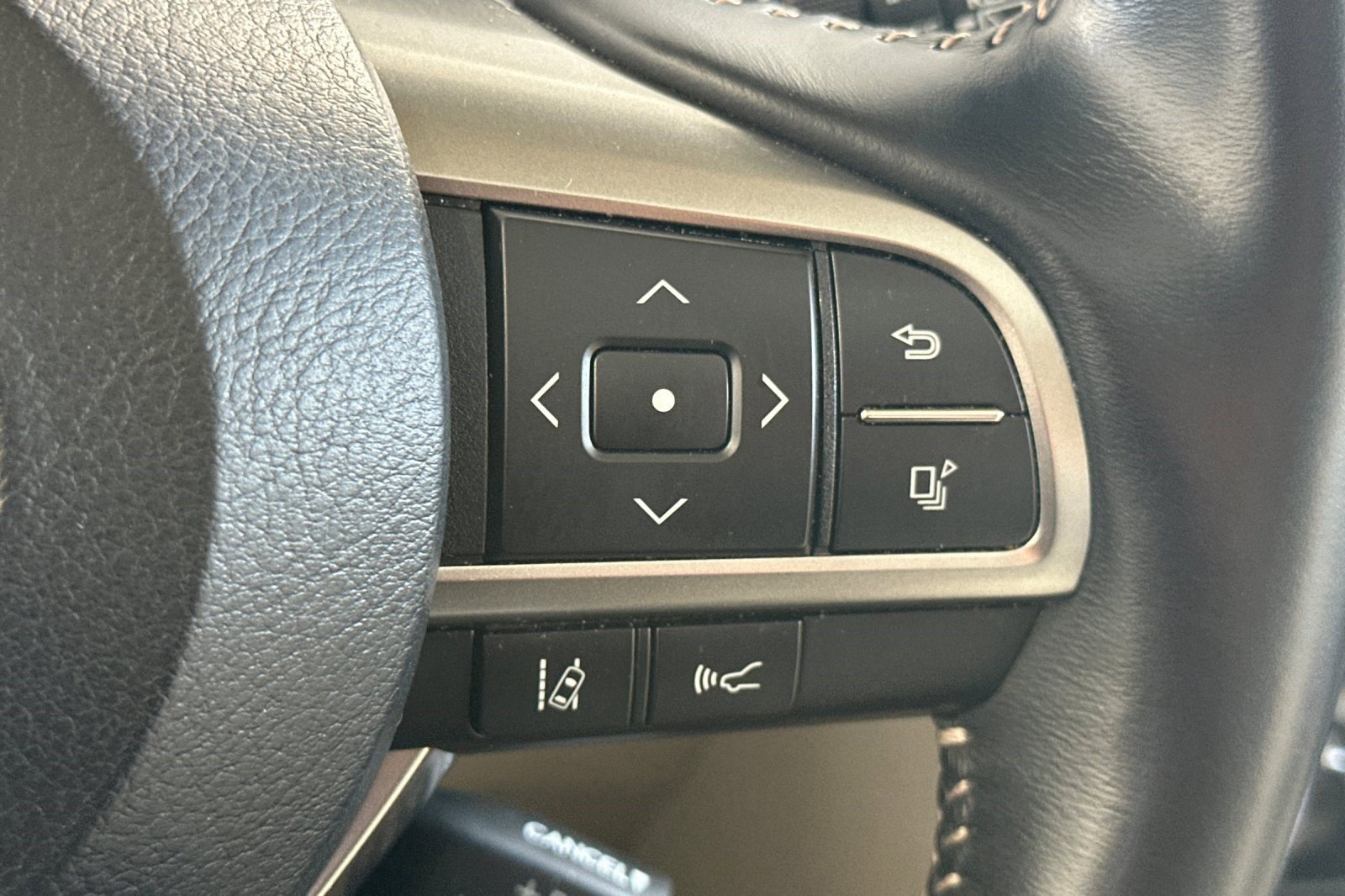 Certified 2022 Lexus GX 460 Premium w/ Premium Package AWD/4WD image 31
