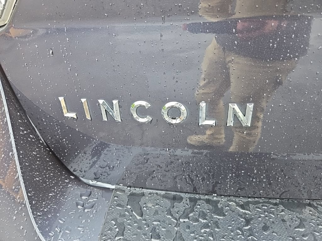 Used 2014 Lincoln MKX AWD w/ Equipment Group 102A image 7