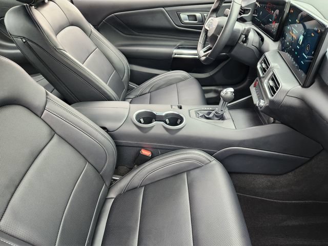 Used 2026 Ford Mustang Premium RWD image 19