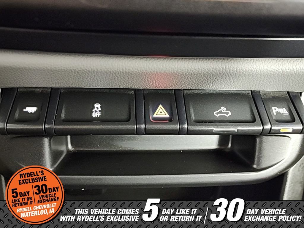 Certified 2022 Chevrolet Colorado W/T w/ Custom Special Edition image 28