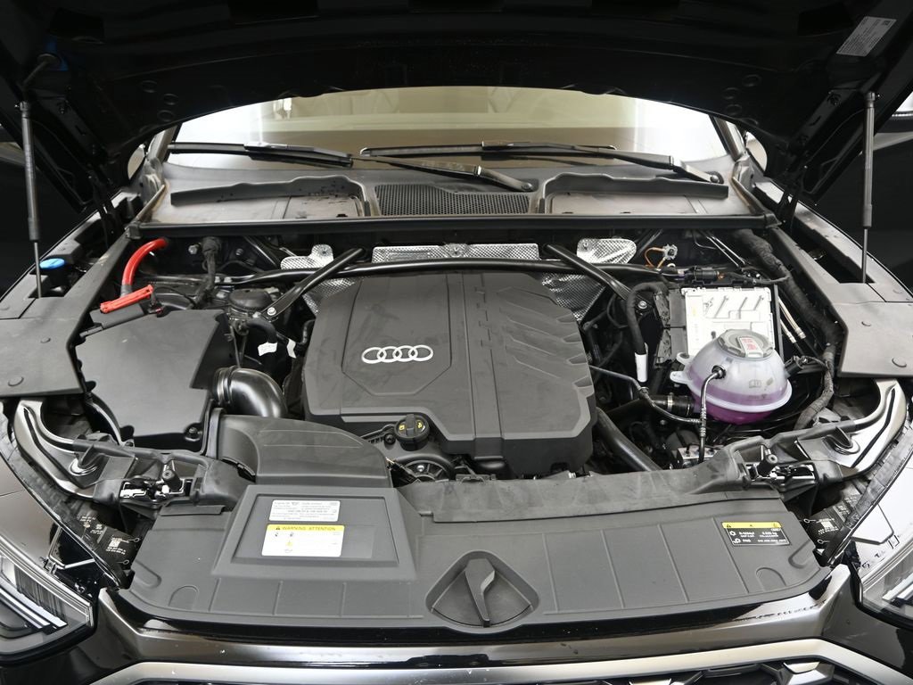 Certified 2025 Audi Q5 2.0T Premium Plus w/ Premium Plus Package image 10