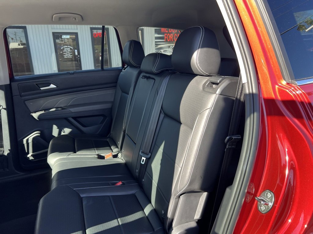 Used 2023 Volkswagen Atlas SE image 19