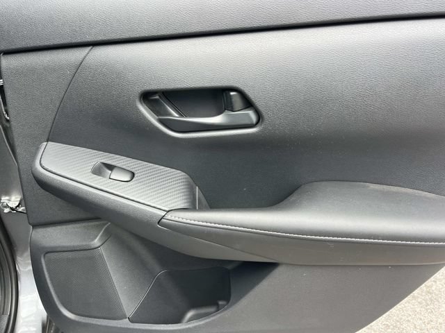 Used 2024 Nissan Sentra S FWD image 19