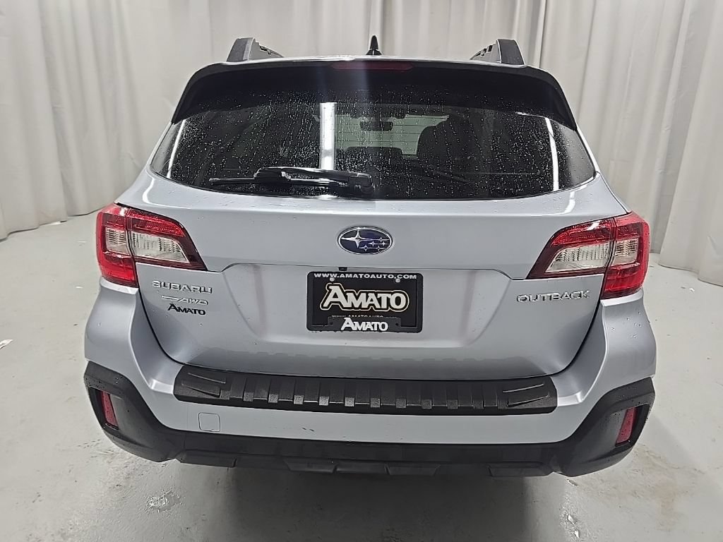 Used 2018 Subaru Outback 2.5i Premium AWD/4WD image 5