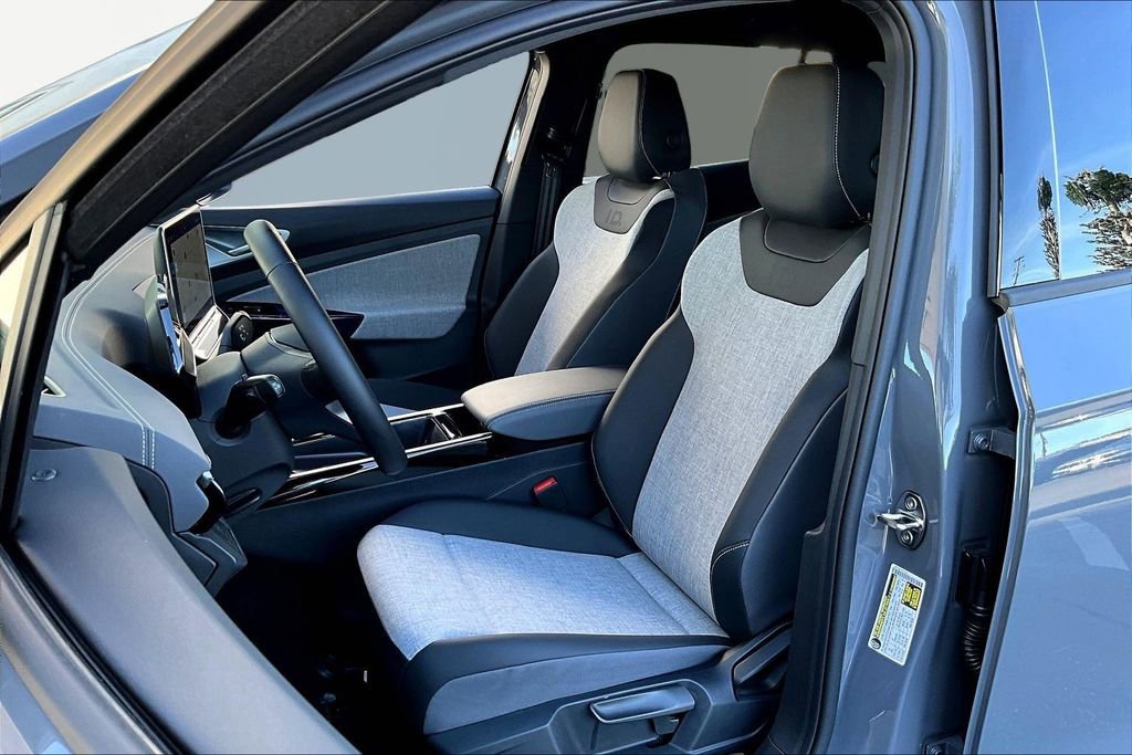 New 2026 Volkswagen ID.4 Pro image 19