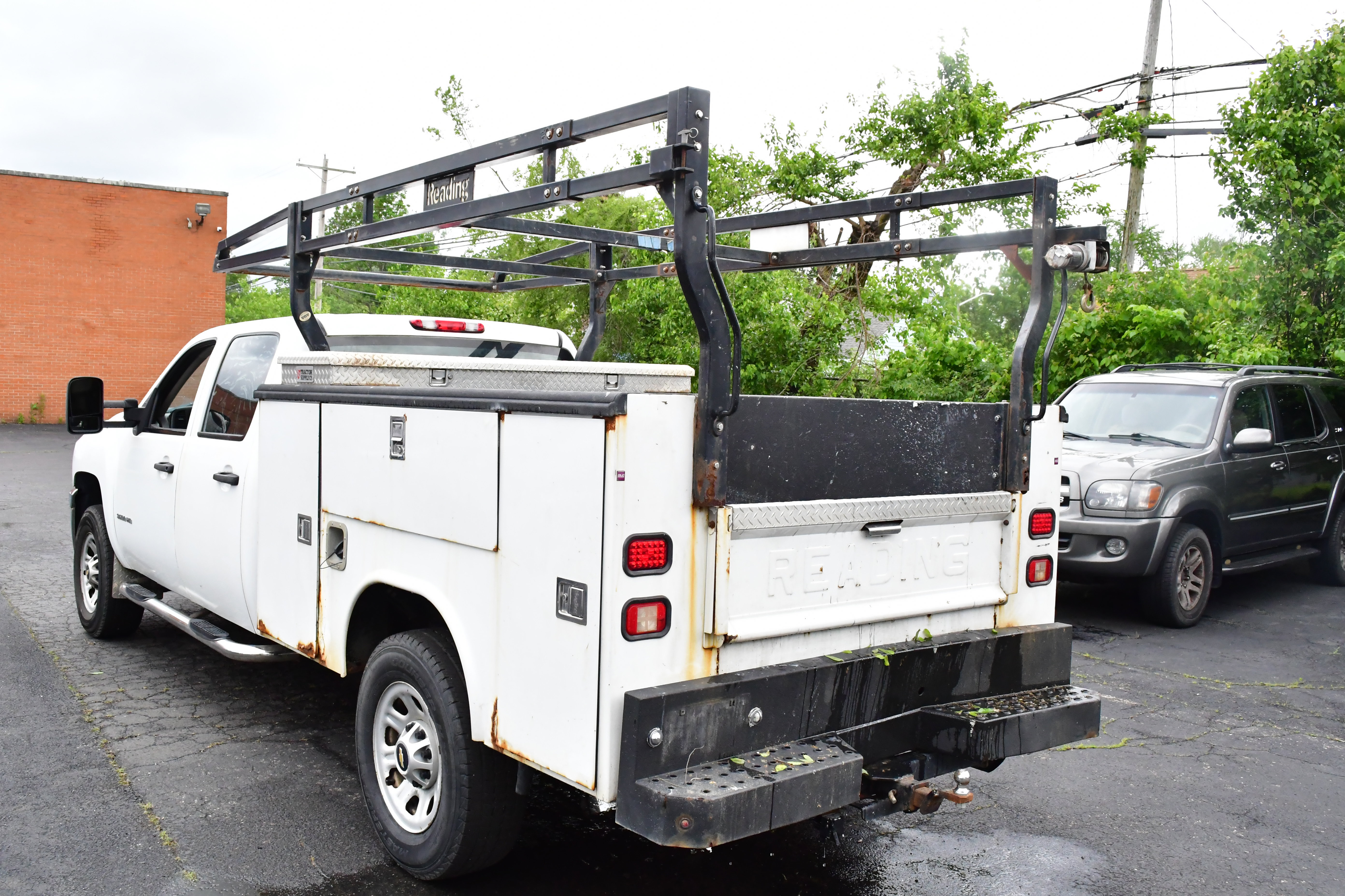 Used 2011 Chevrolet Silverado 3500 W/T image 5