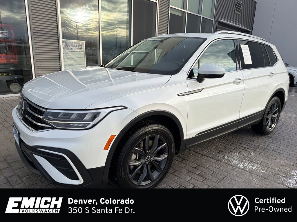 Used 2023 Volkswagen Tiguan SE w/ Panoramic Sunroof Package
