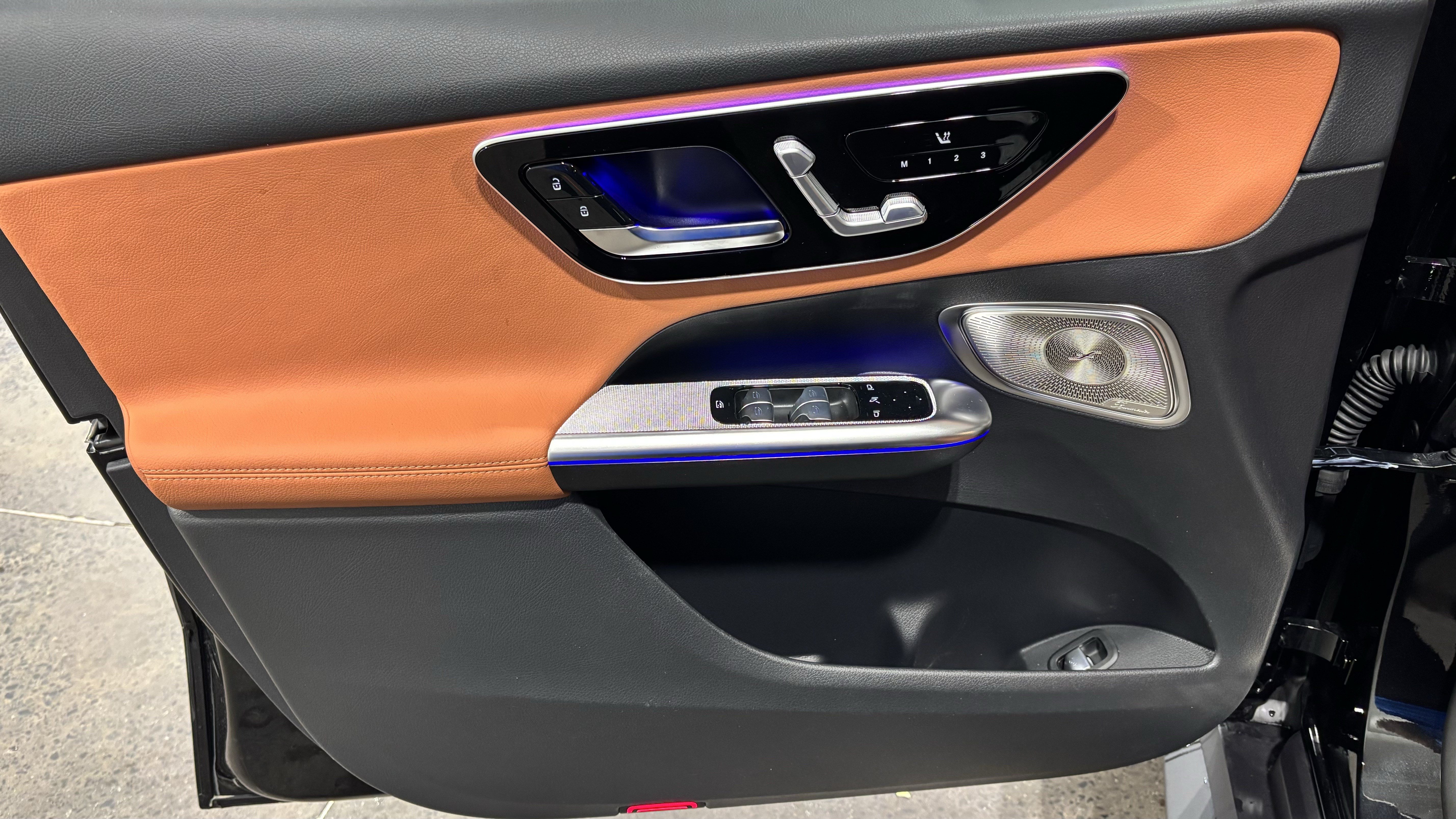 New 2027 Mercedes-Benz GLC 300 4MATIC image 11