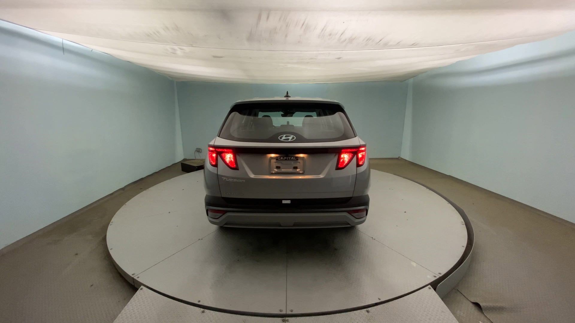 Certified 2026 Hyundai Tucson SE FWD image 3
