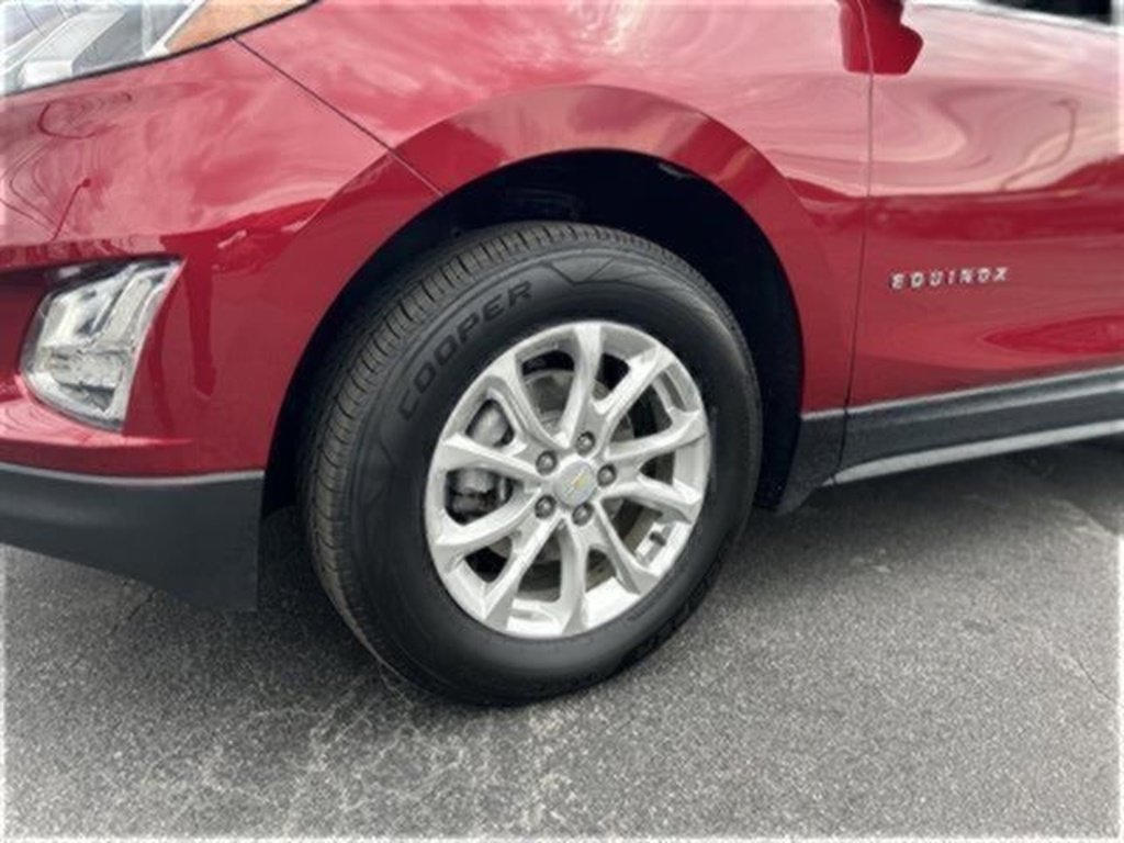 Used 2020 Chevrolet Equinox LT w/ Driver Convenience Package image 27