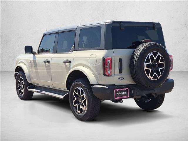 New 2026 Ford Bronco Outer Banks AWD/4WD image 9