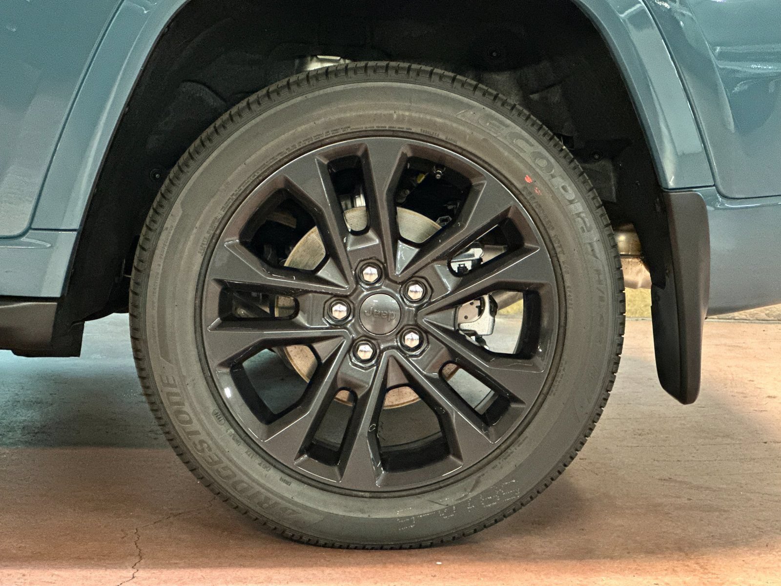 New 2026 Jeep Grand Cherokee Limited AWD/4WD image 25