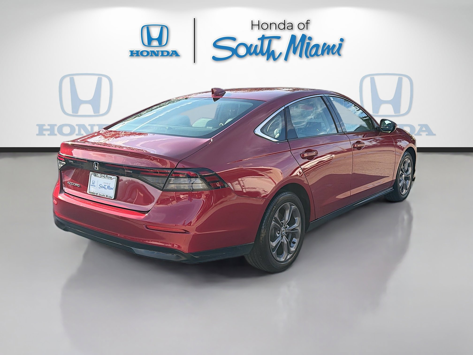 Certified 2024 Honda Accord EX image 7