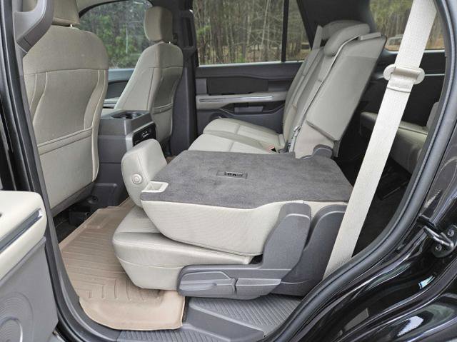 Used 2019 Ford Expedition XLT w/ Cargo Package image 28