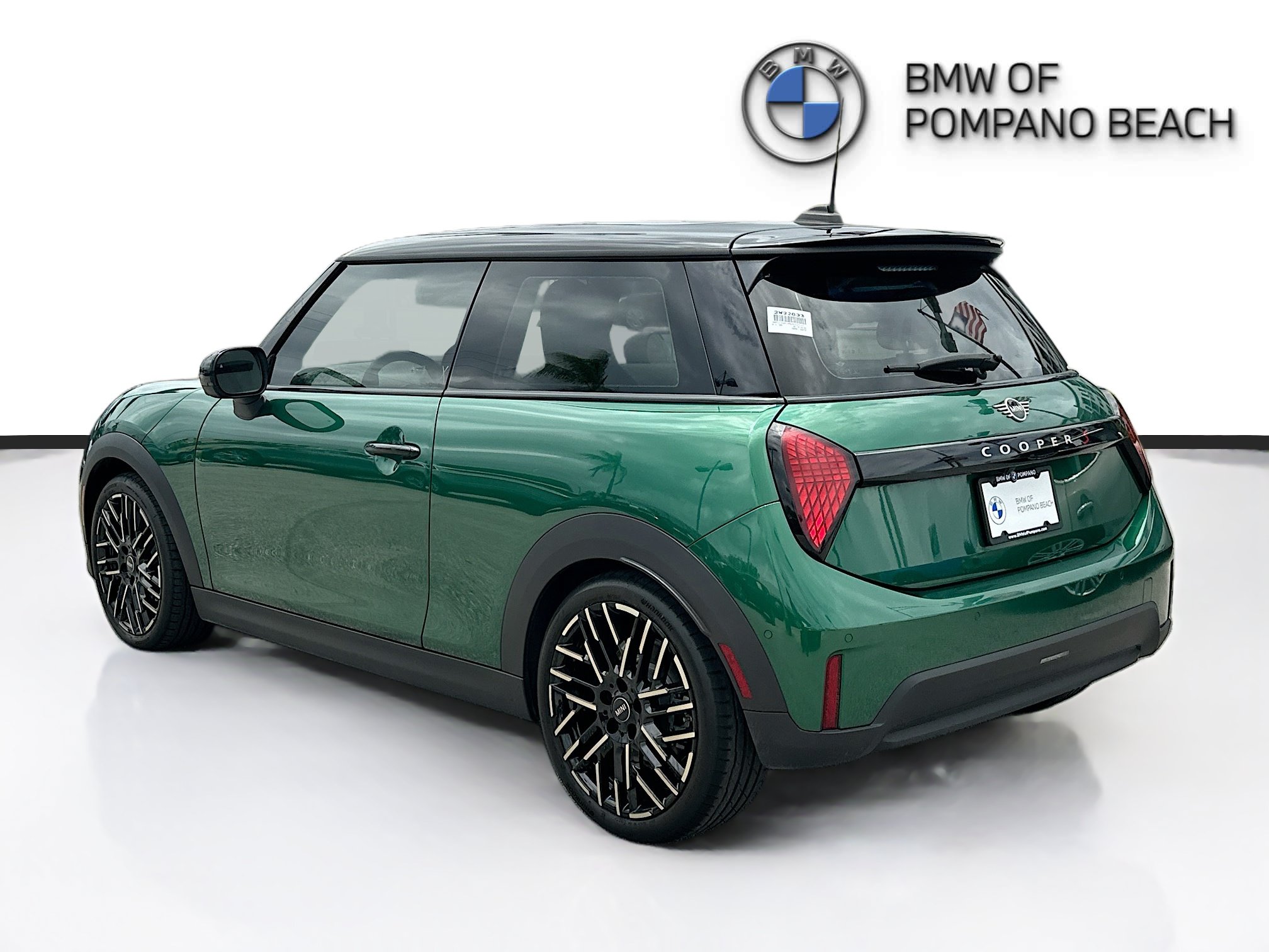 Used 2025 MINI Cooper S FWD image 5