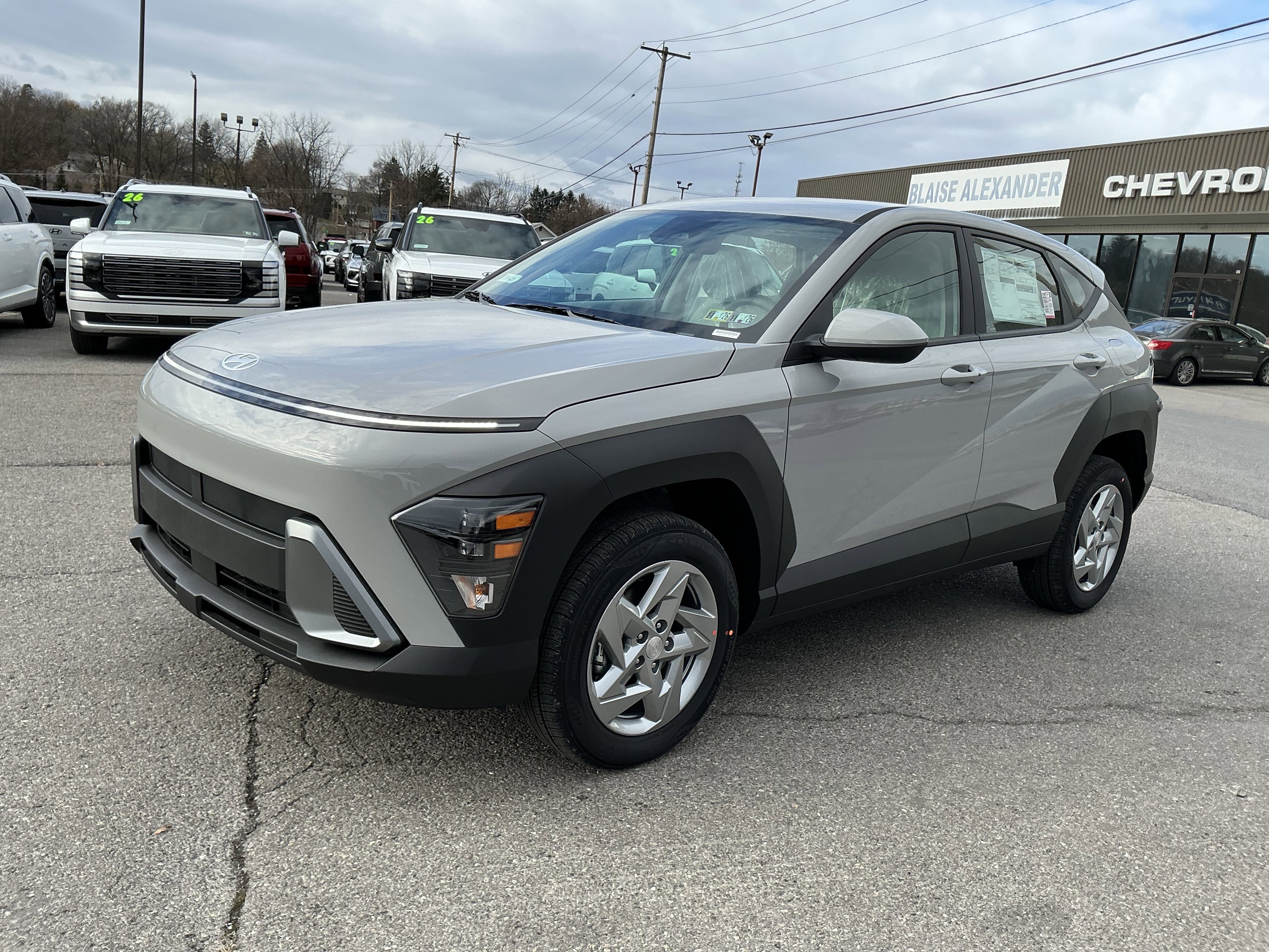 New 2026 Hyundai Kona SE image 7