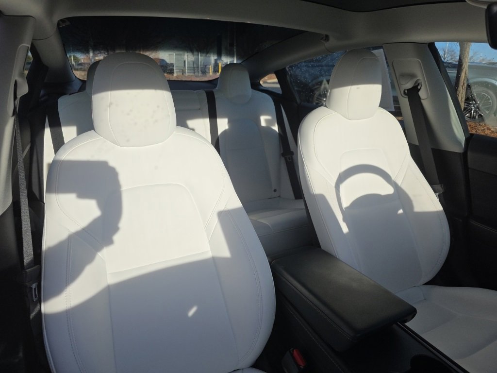 Used 2022 Tesla Model 3 Long Range image 24