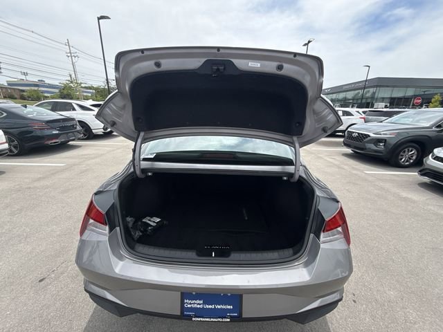 Certified 2023 Hyundai Elantra SEL w/ Convenience Package FWD image 22